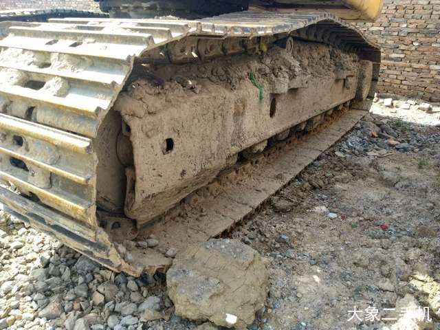 小松 PC220-8 挖掘机