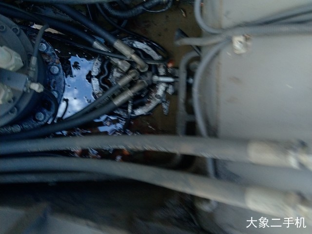 沃尔沃 EC210BLC 挖掘机