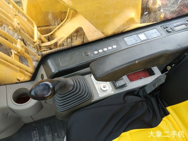 柳工 CLG922D 挖掘机