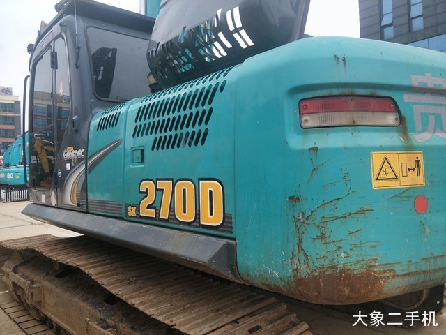 神钢 SK270D 挖掘机