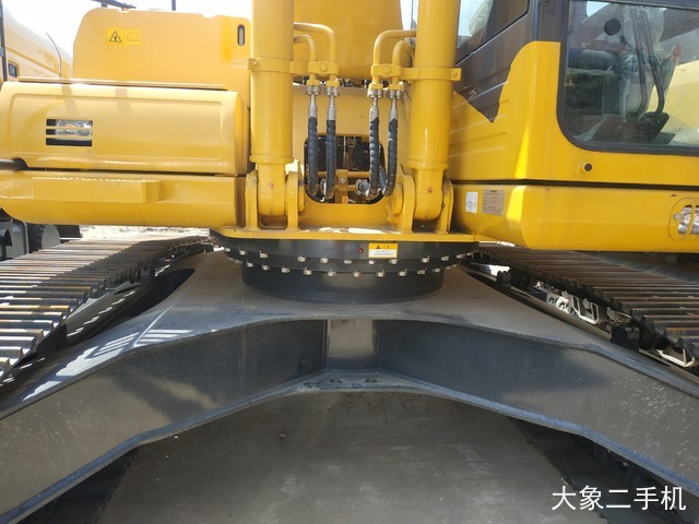 中联重科 ZE260E 挖掘机