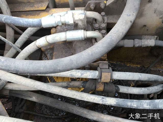 小松 PC240LC-8 挖掘机