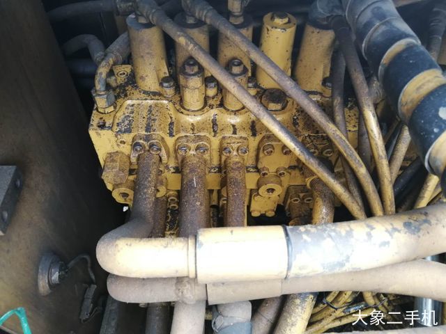 卡特彼勒 323D液压 挖掘机