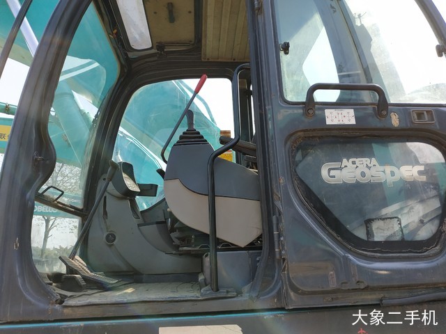 神钢 SK350LC-8 挖掘机