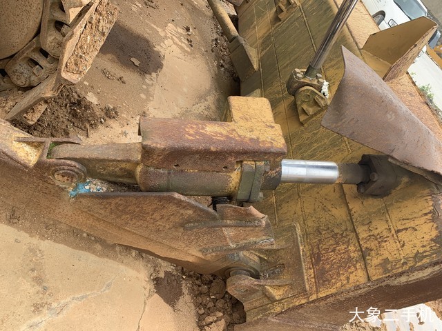 宣工 TY165-2液力型 推土机