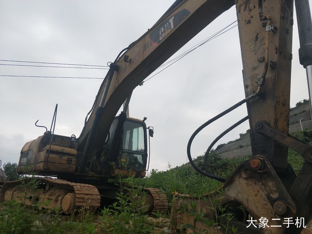 卡特彼勒 329D 挖掘机