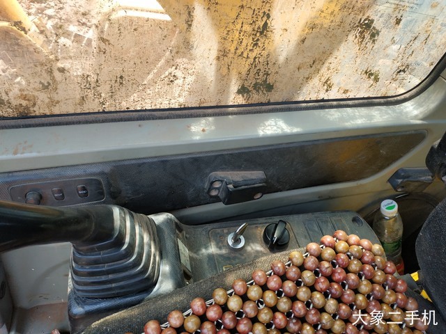 现代 R225LC-7 挖掘机