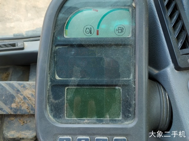 沃尔沃 EC210BLC 挖掘机