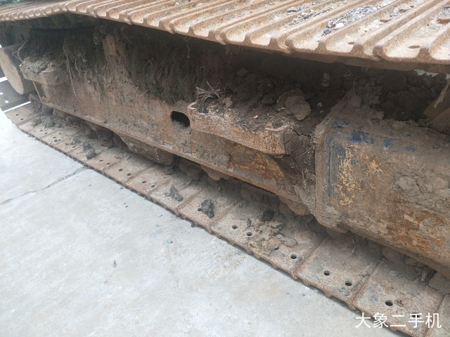 徐工 XE75G 挖掘机