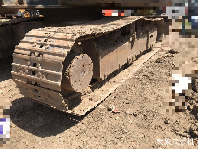 现代 R60-7 挖掘机