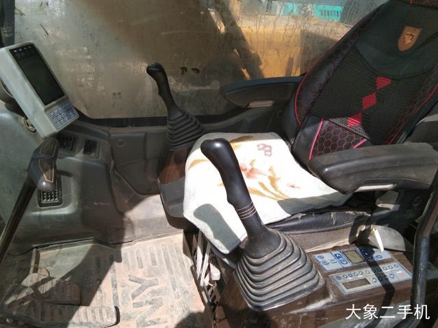 三一重工 SY245H 挖掘机