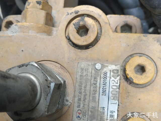 临工金利 LG690BM 挖掘机