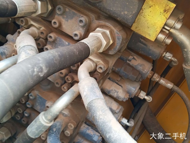 徐工 XE135D 挖掘机