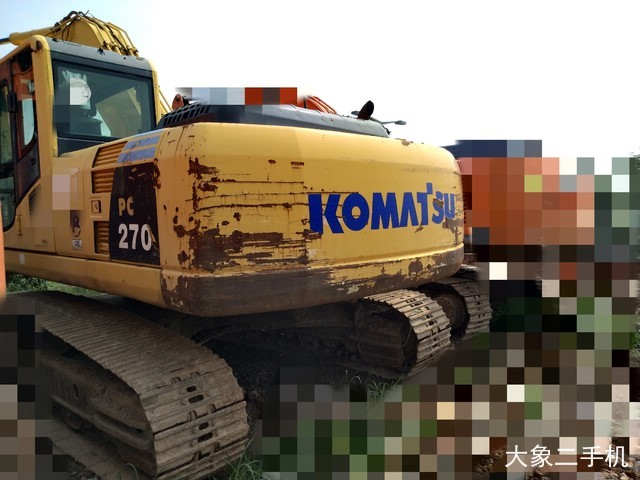 小松 PC240LC-8 挖掘机