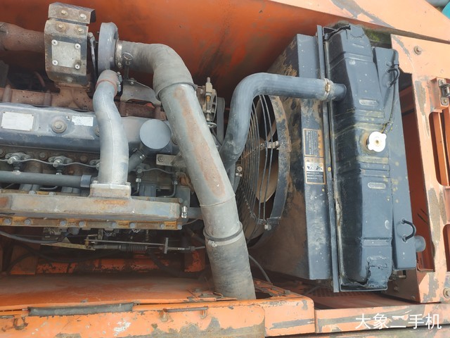 斗山 DH220LC-7 挖掘机