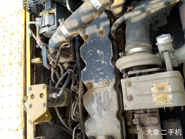 小松 PC240LC-8 挖掘机