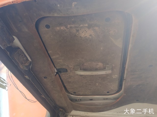 斗山 DH200-5 挖掘机