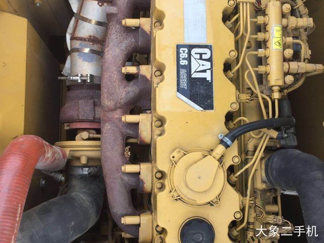 卡特彼勒 323DL 挖掘机