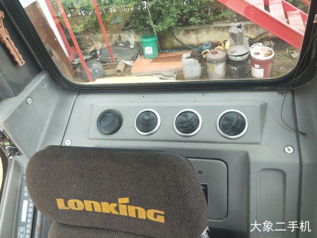 龙工 LG6060 挖掘机