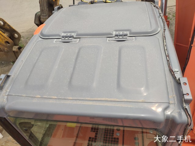 日立 ZX135US 挖掘机