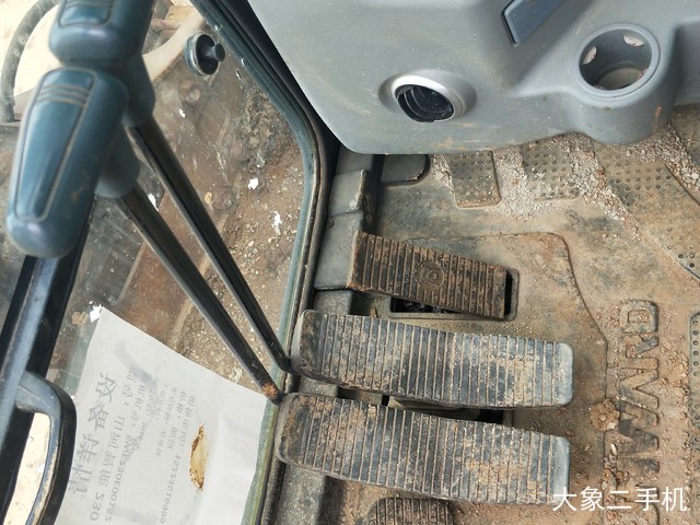 山河智能 SWE230LC 挖掘机