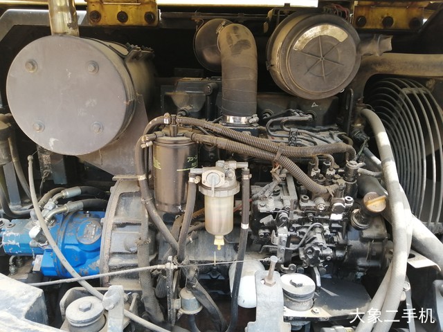 现代 R60-9 挖掘机