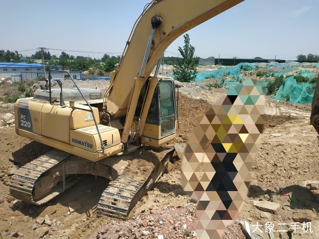 小松 PC200-8 挖掘机