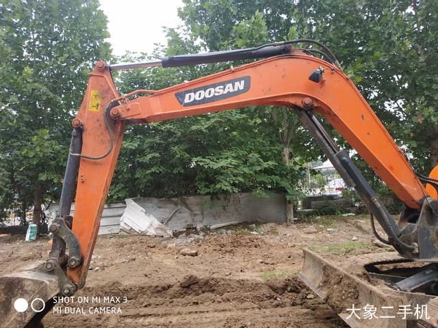 斗山 DX55-9C 挖掘机