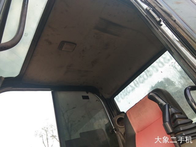 现代 R60-7 挖掘机