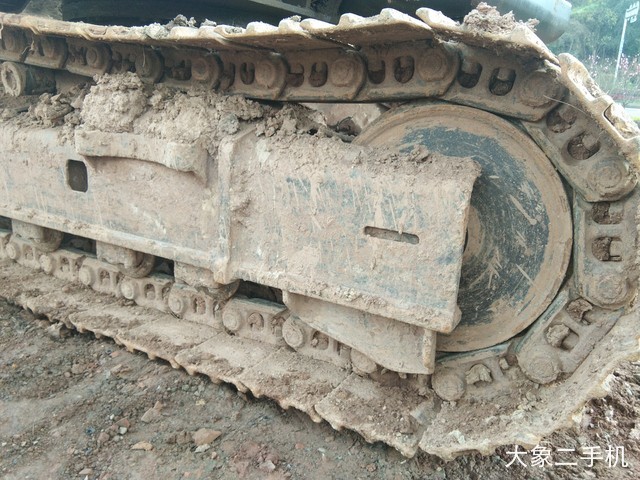 神钢 SK140LC-8 挖掘机