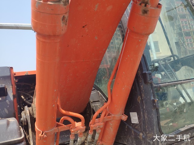 日立 ZX130-5A 挖掘机