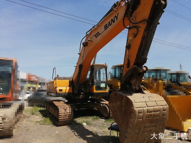 三一重工 SY285C 挖掘机