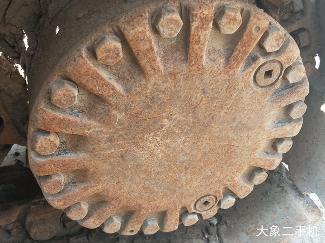 卡特彼勒 323DL 挖掘机