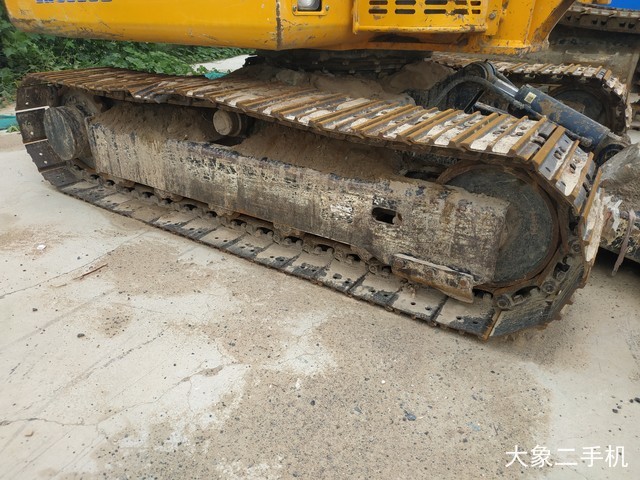 龙工 LG6060D 挖掘机