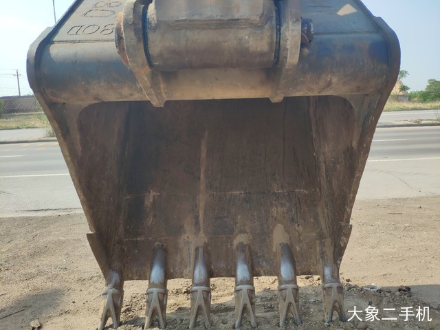 沃尔沃 EC480DL 挖掘机