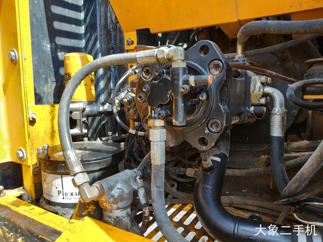 杰西博 JS230LC 挖掘机