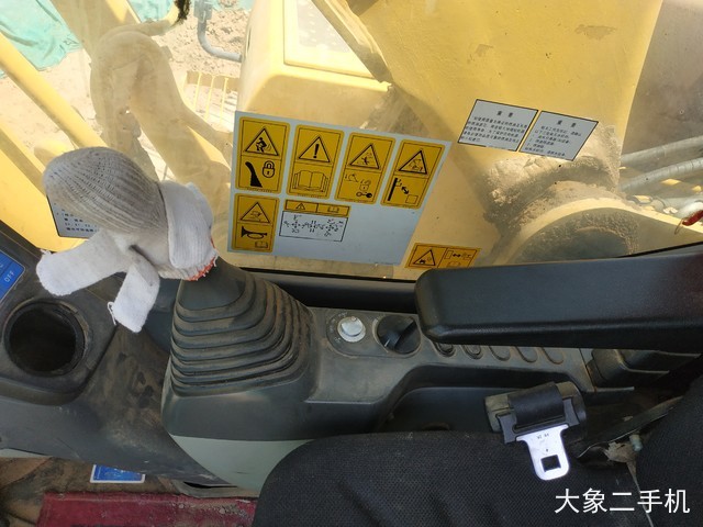 小松 PC200LC-8M0 挖掘机