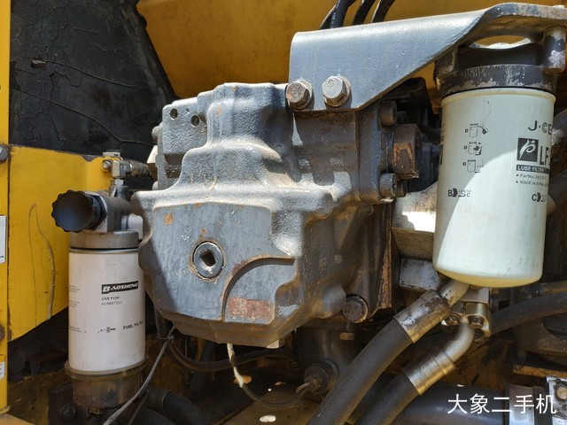 小松 PC220-8 挖掘机