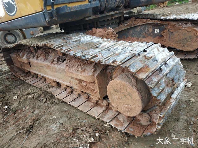 约翰迪尔 E210 LC 挖掘机