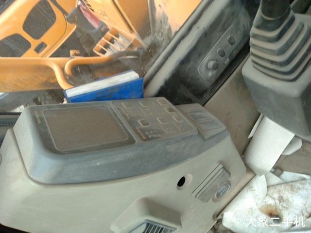 现代 R305LC-7 挖掘机