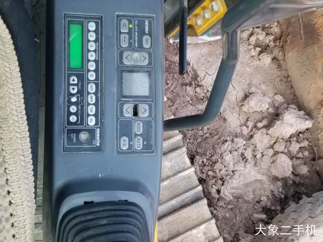 小松 PC110-7 挖掘机
