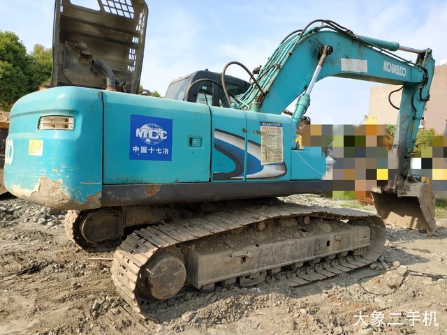 神钢 SK250-6E 挖掘机