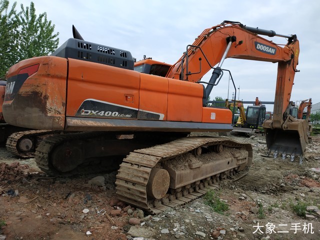 斗山 DX380LC-9C 挖掘机