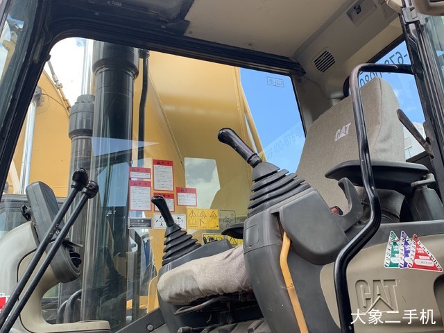 卡特彼勒 329DL 挖掘机