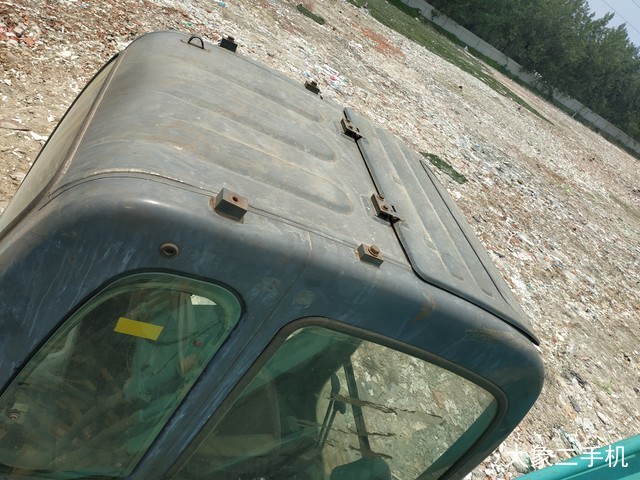 神钢 SK260LC-8 挖掘机