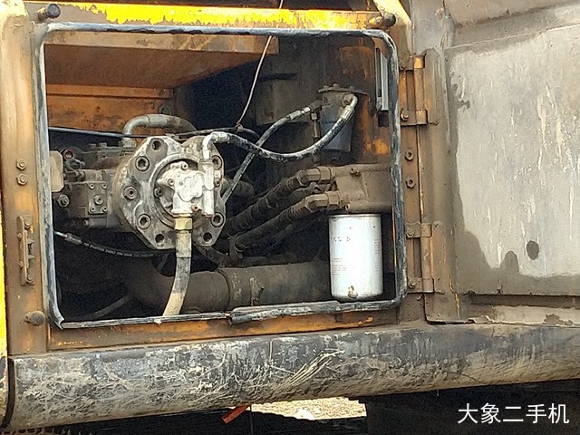 三一重工 SY235C-9 挖掘机