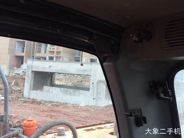 斗山 DX150LC 挖掘机