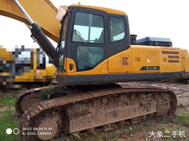 三一重工 SY235C 挖掘机