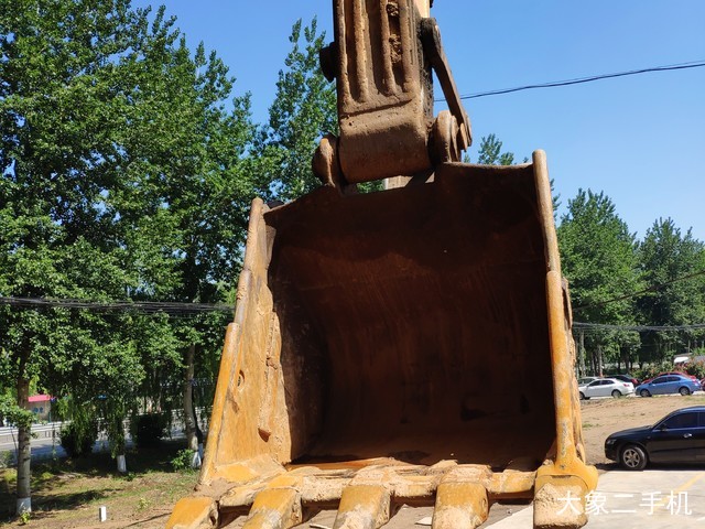 凯斯 CX360B 挖掘机