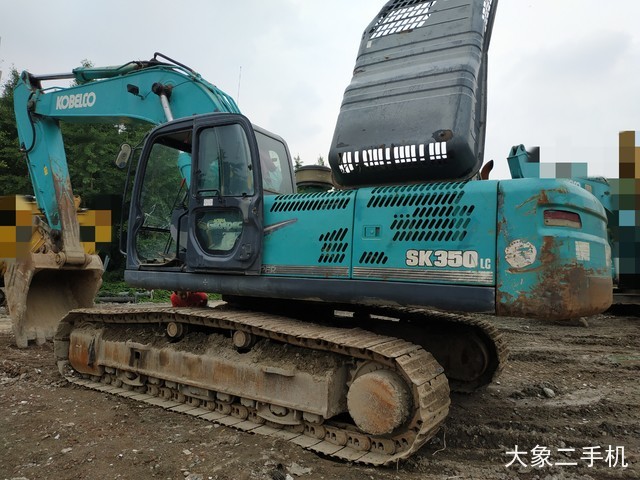 神钢 SK350LC-8 挖掘机